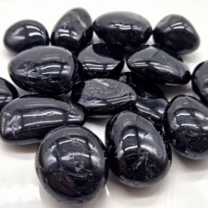 Pierre roulée de Tourmaline noire